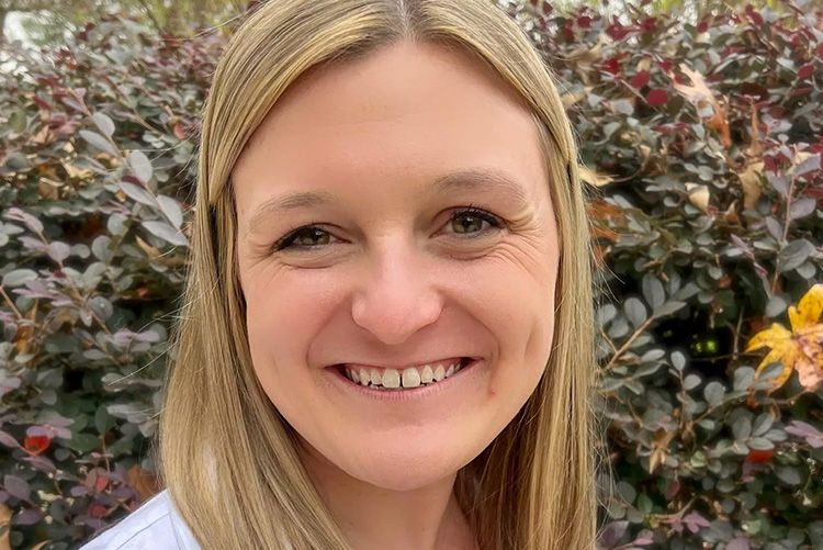 Elizabeth Peterson